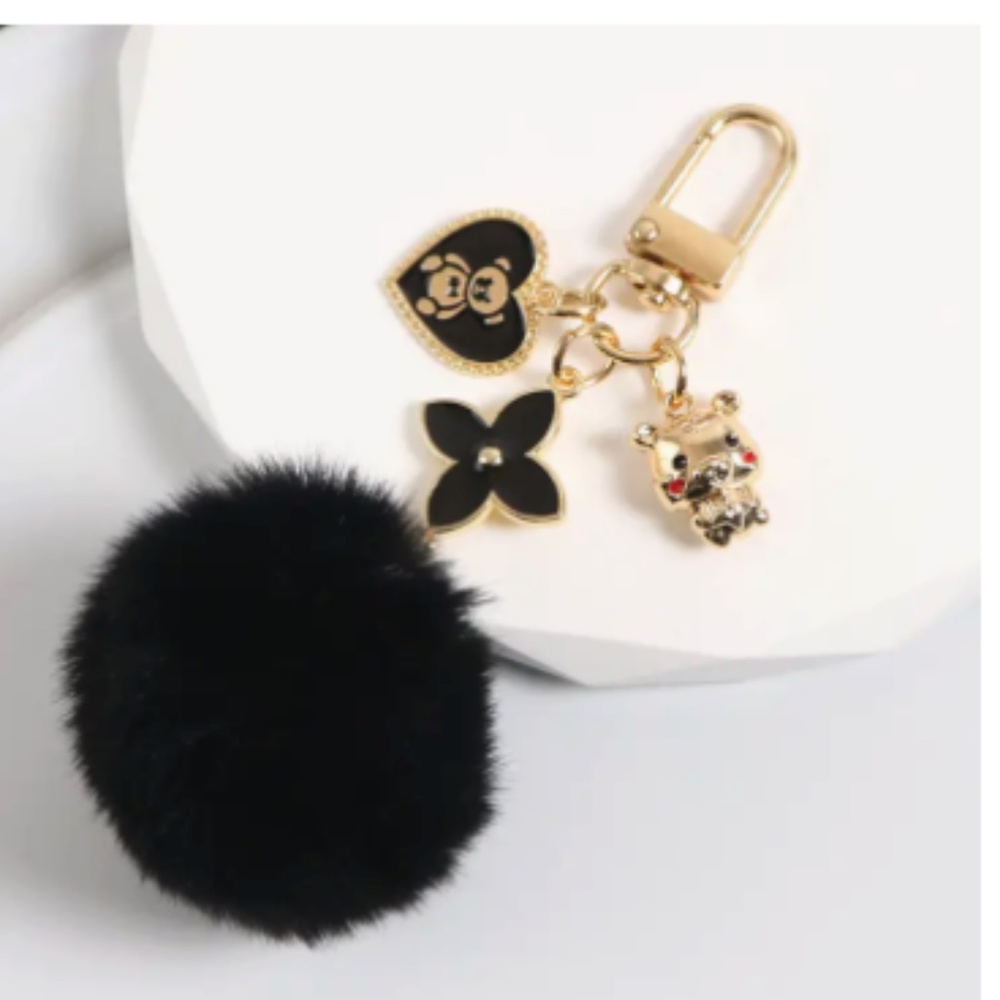 Elegant Fashion Accessory for Bags & Keys